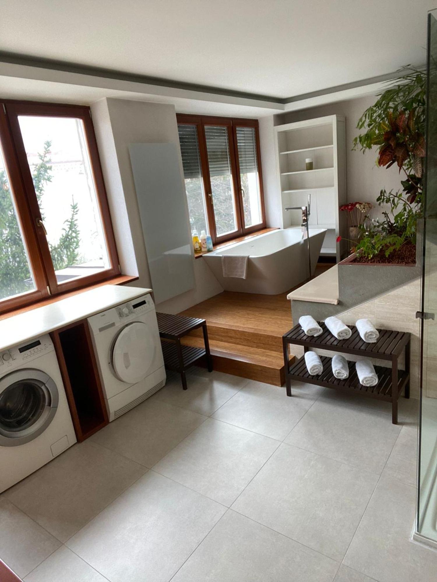 Old Town Apartment Bratislava Exterior photo
